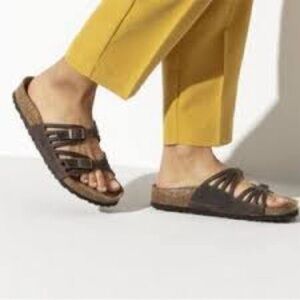 Birkenstock Women's Granada Soft Footbed Tobacco Oiled Leather Brown Sandals 6US